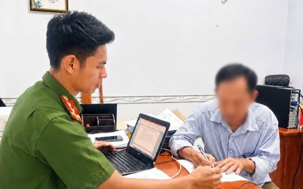 Trả giá thật cho những bình luận "ảo"