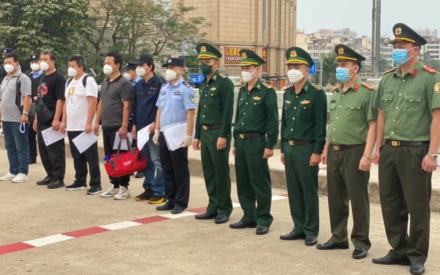 Bộ Công an cảnh báo thủ đoạn tổ chức xuất cảnh, di cư trái phép với chi phí tới 1,2 tỉ đồng/người