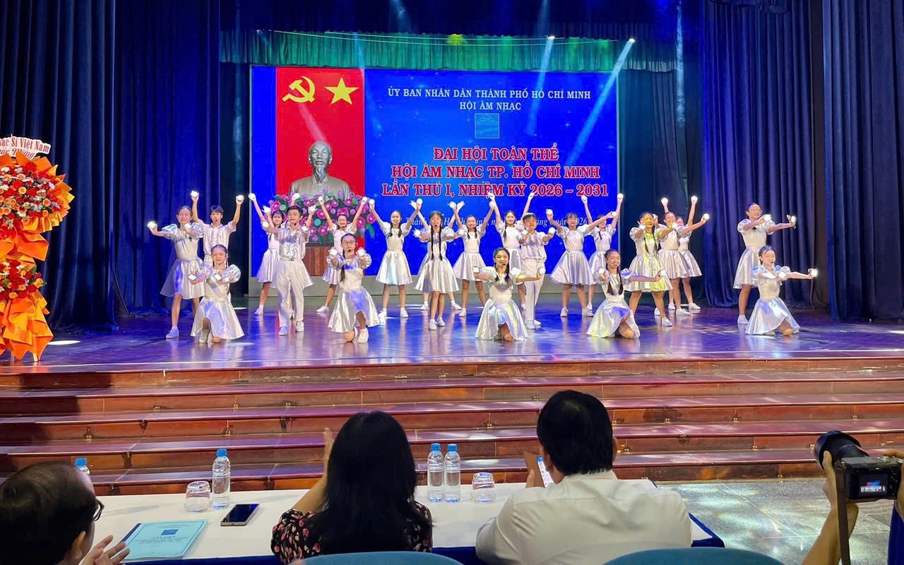 Nhạc sĩ Nguyễn Quang Vinh tái đắc cử Chủ tịch Hội Âm nhạc TP HCM