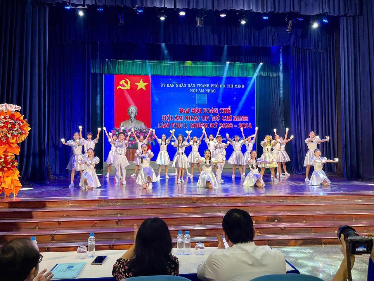 Nhạc sĩ Nguyễn Quang Vinh t&aacute;i đắc cử Chủ tịch Hội &Acirc;m nhạc TP HCM - Ảnh 2.