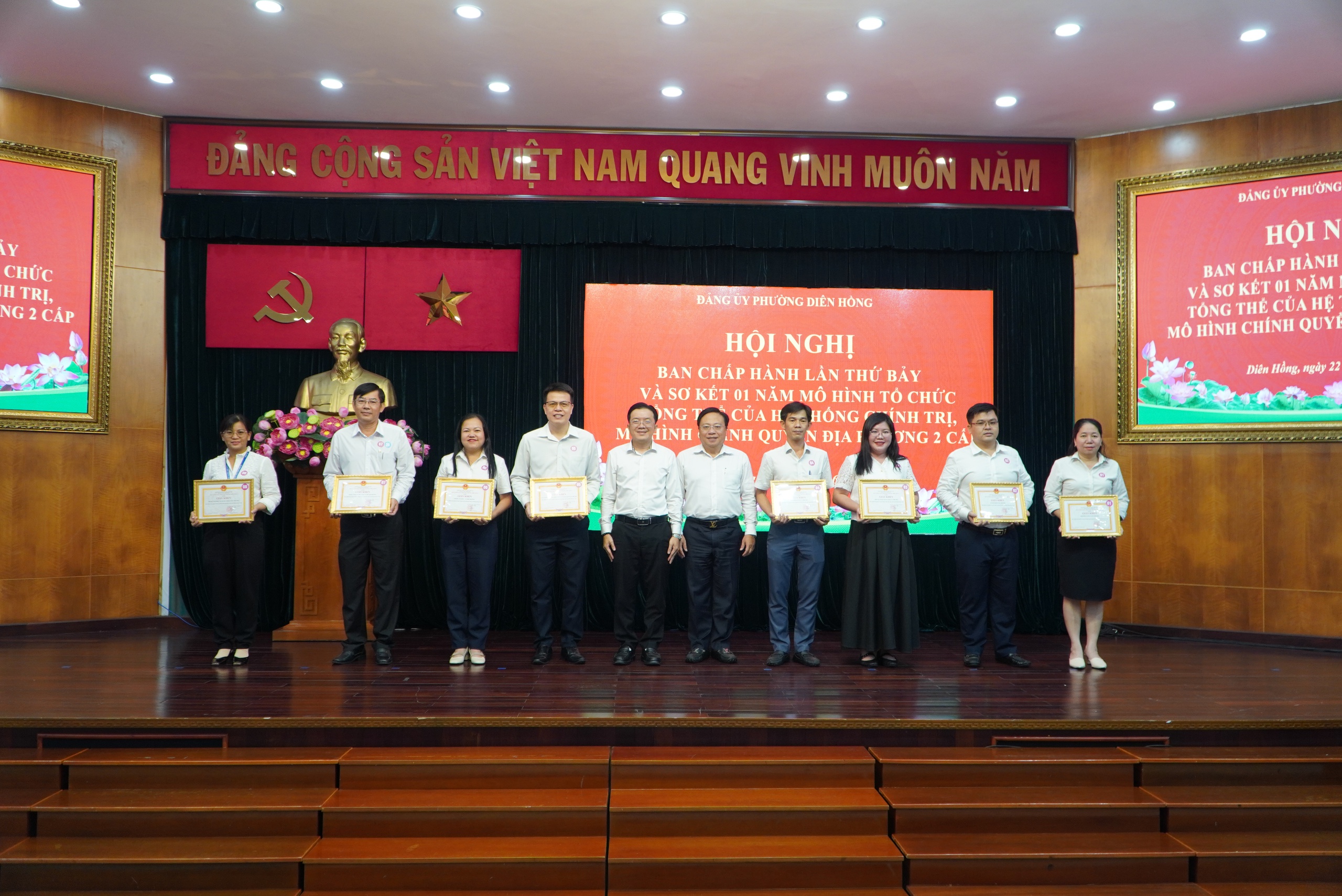 TPHCM: phường Di&ecirc;n Hồng kh&ocirc;ng xảy ra ch&aacute;y nổ, tai nạn giao th&ocirc;ng trong 6 th&aacute;ng đầu năm - Ảnh 1.