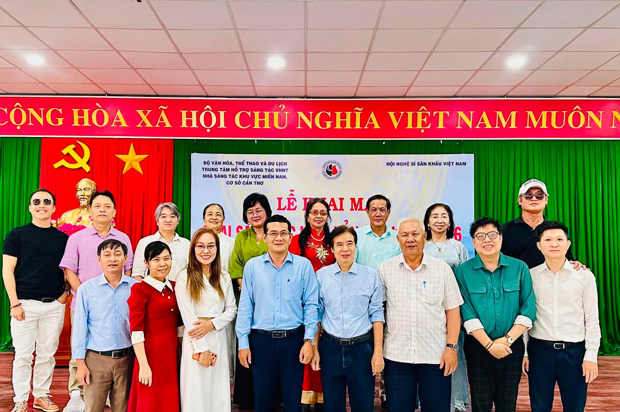 Khai mạc Trại sáng tác kịch bản sân khấu Cần Thơ 2026 - Ảnh 6.