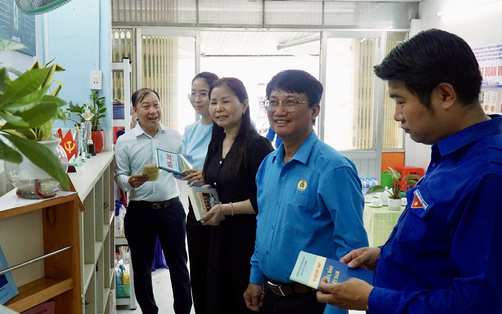 Phường Khánh Hội: Đa dạng hoạt động đồng hành với đoàn viên - lao động