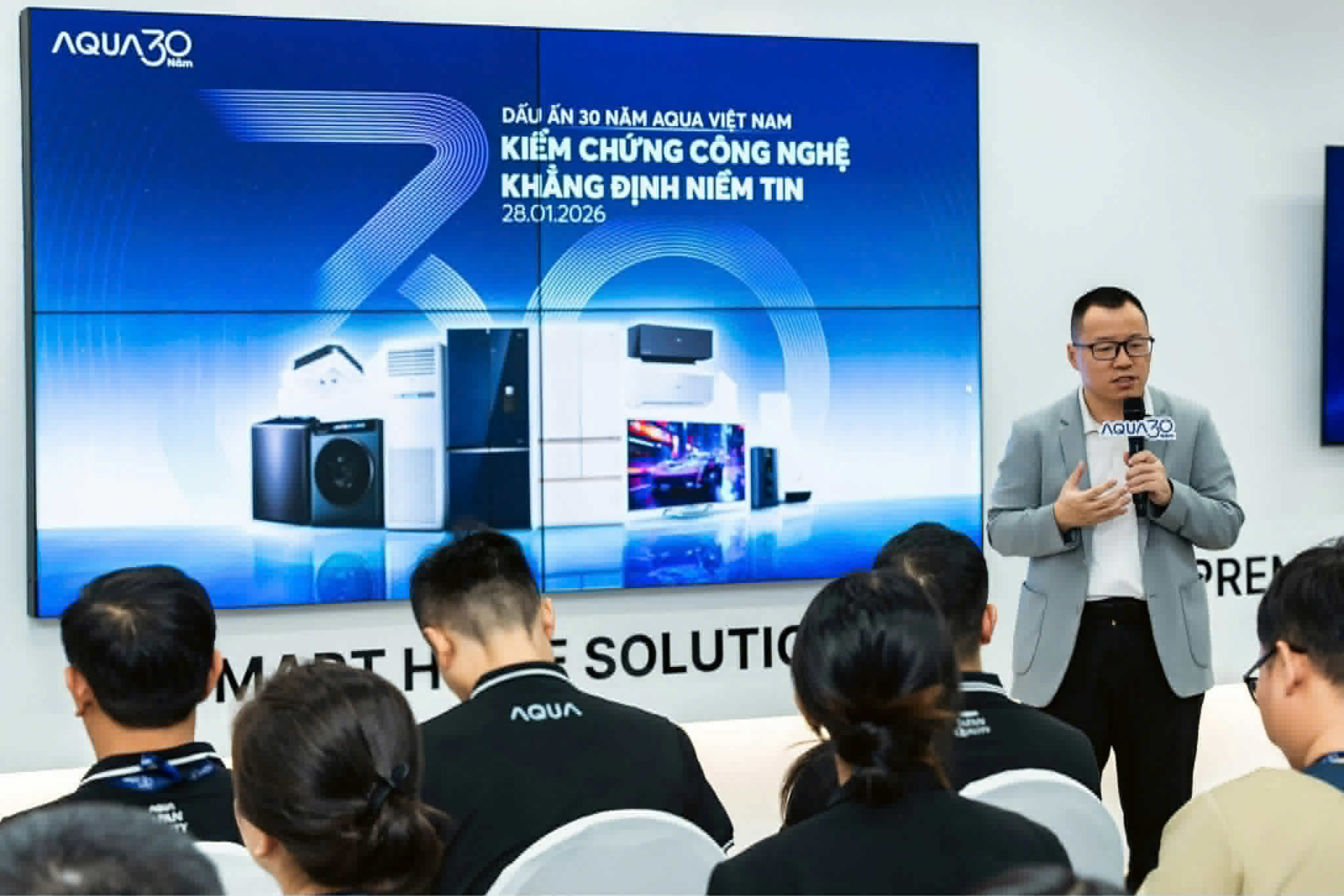 AQUA bứt ph&aacute; doanh số tr&ecirc;n Lazada - Ảnh 1.