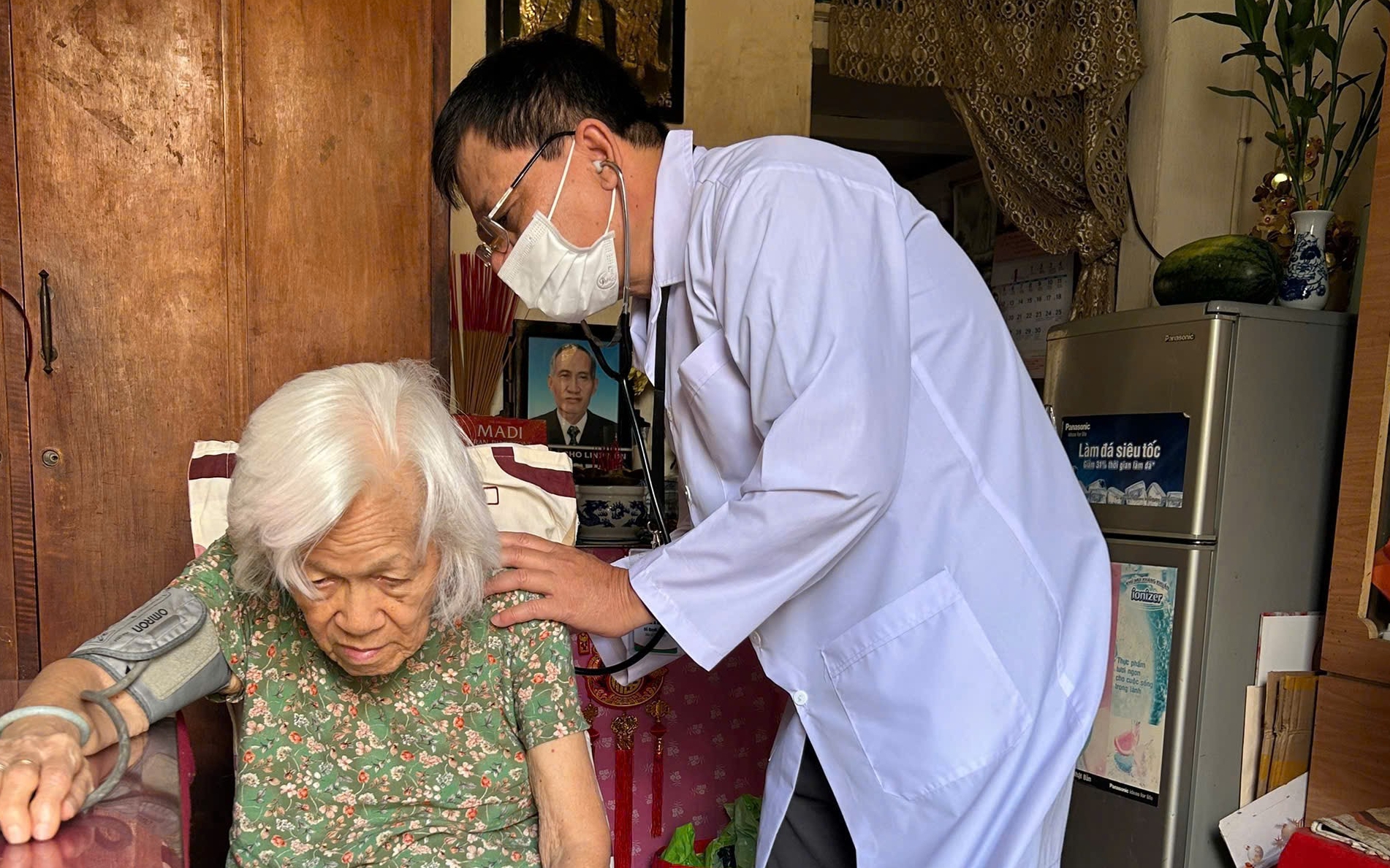 TPHCM: Thí điểm khám chữa bệnh BHYT tại nhà