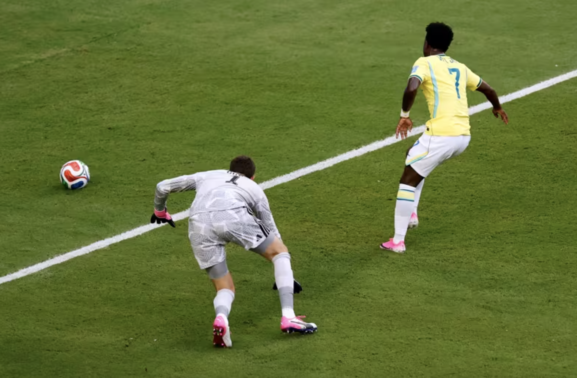 Vinicius Junior lập cú đúp, Brazil thắng thuyết phục Scotland ở Miami - Ảnh 1.