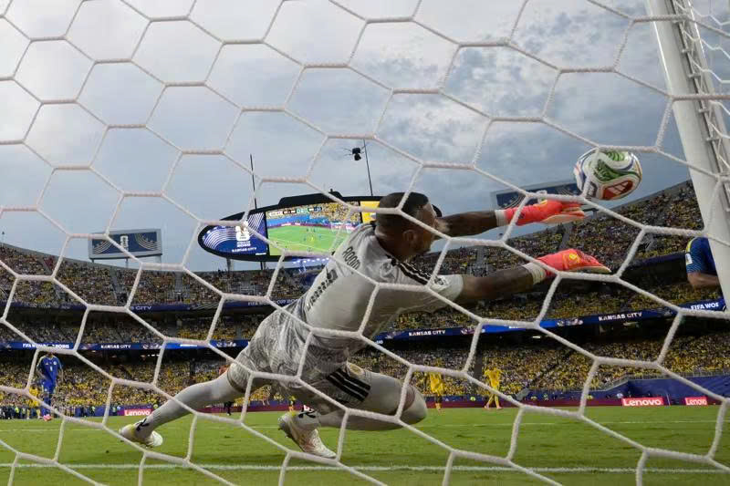 World Cup 2026: Nghịch lý của những người gác đền và cơn mưa bàn thắng - Ảnh 1.