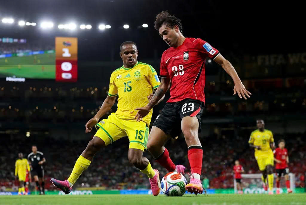 World Cup 2026: 18 đội tuyển chính thức giành vé vào vòng 1/16 - Ảnh 1.