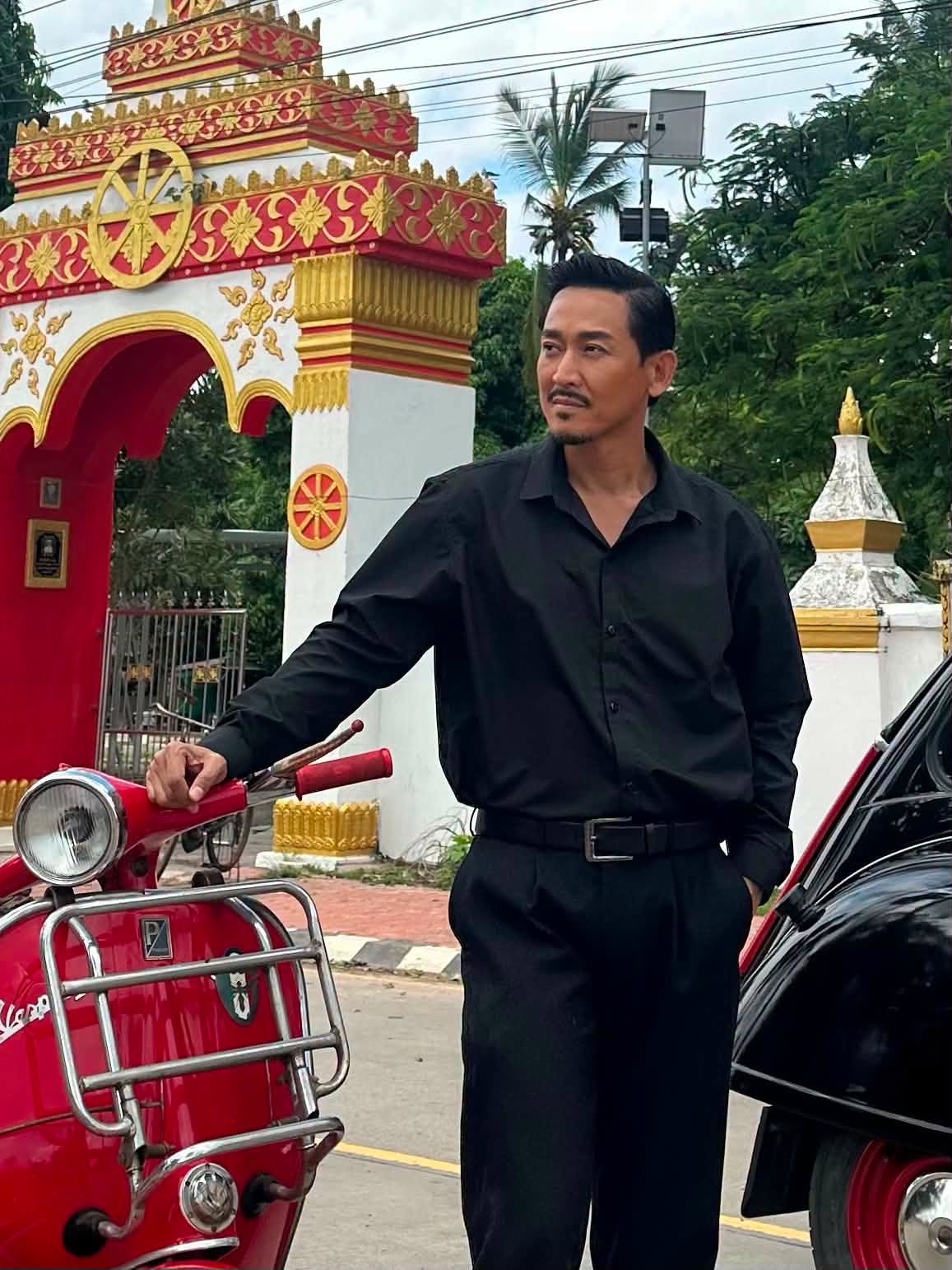Hứa Vĩ Văn: 