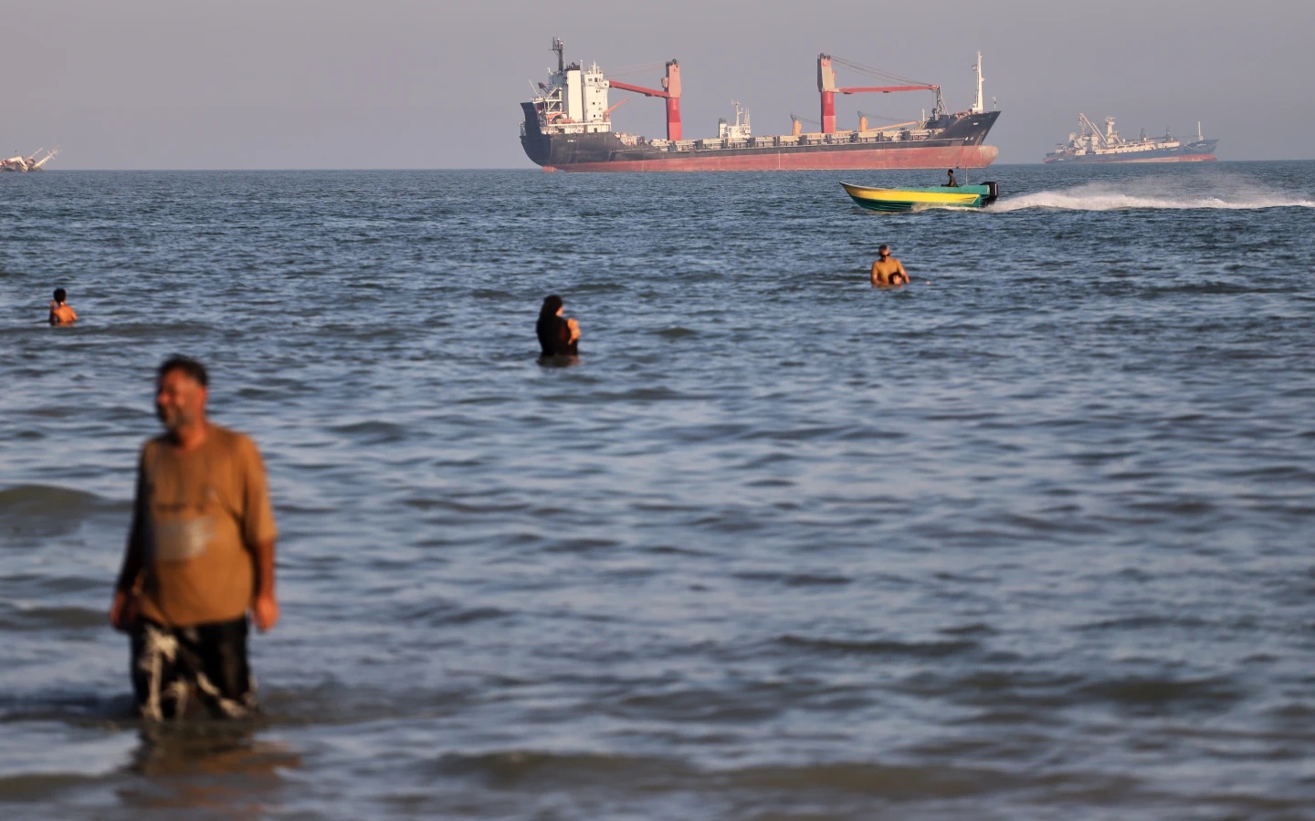Mỹ - Iran lại căng thẳng về Hormuz