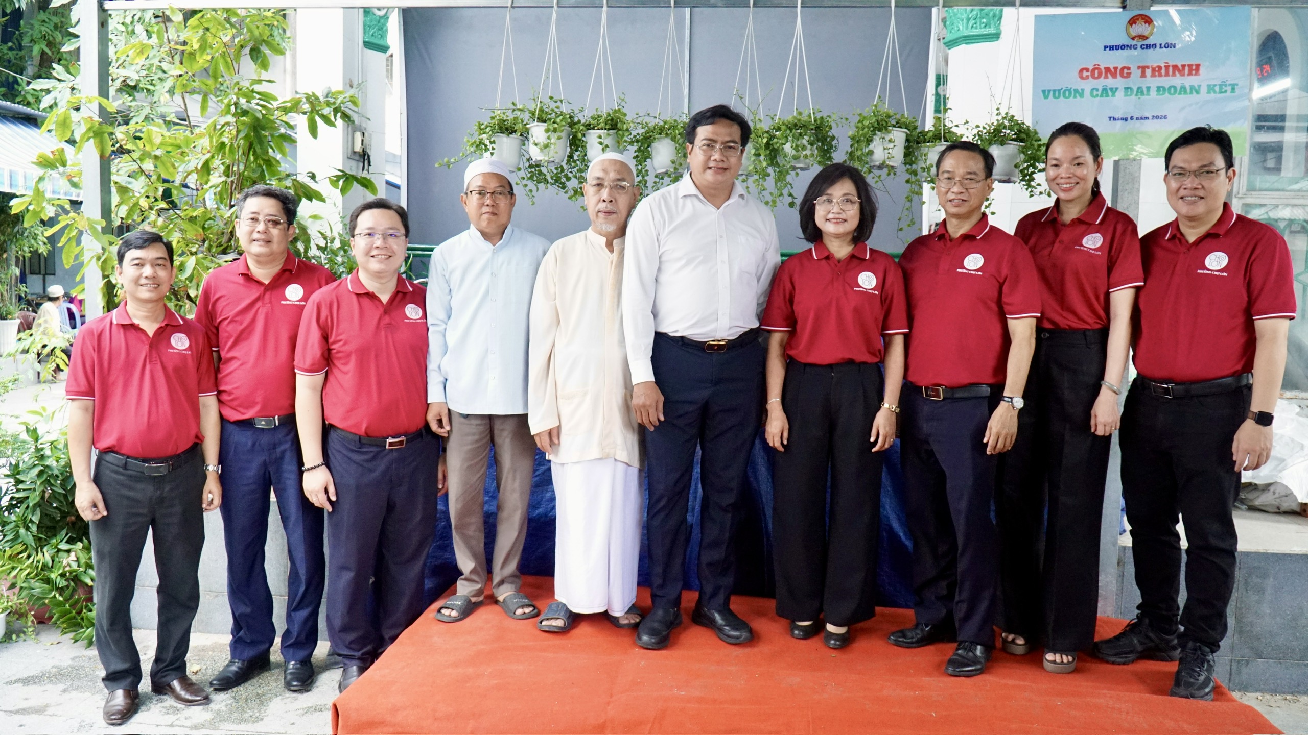 Phường Chợ Lớn phát động chuỗi hoạt động chào mừng 50 năm TPHCM mang tên Bác - Ảnh 27.