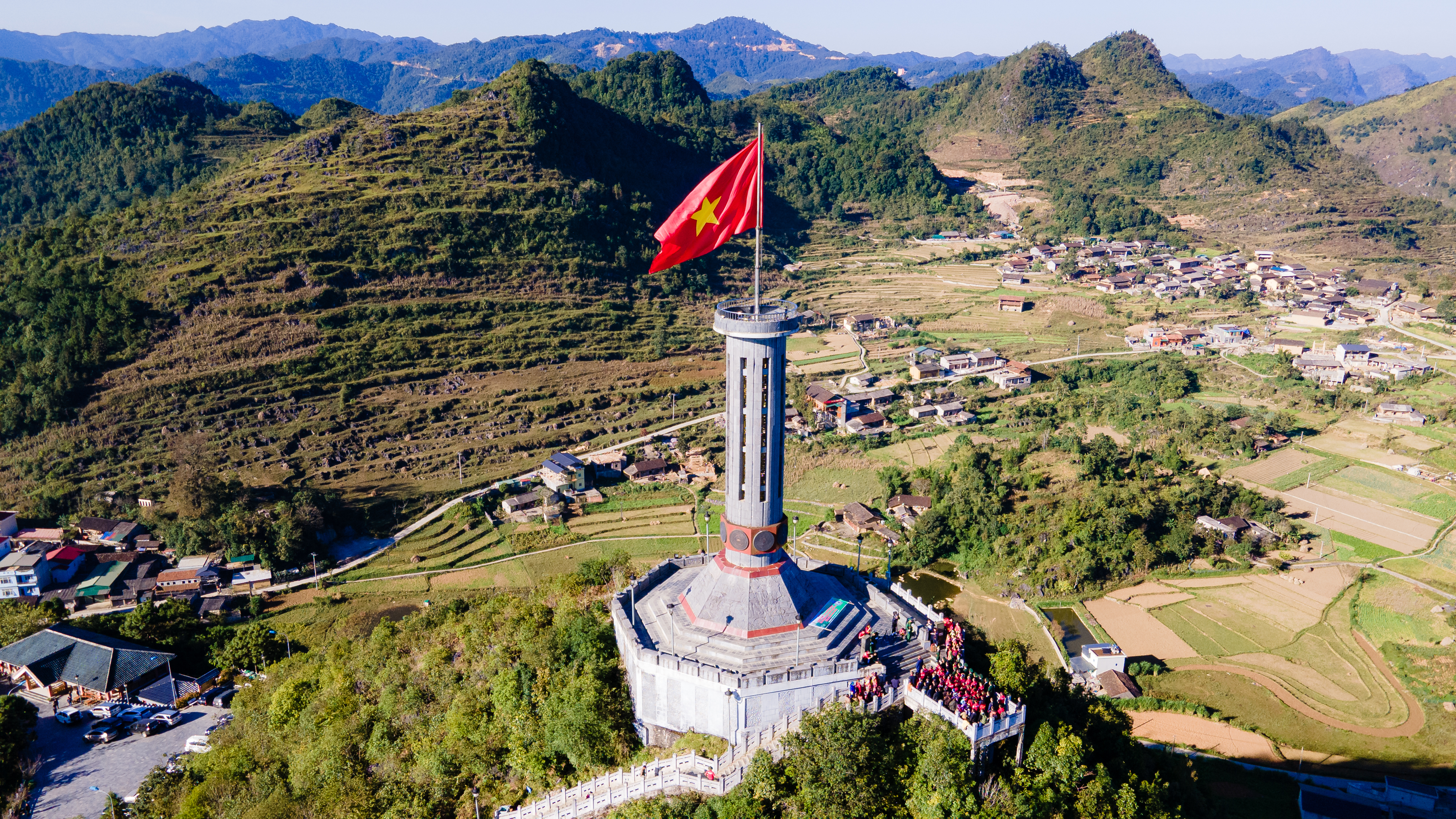 PH&Oacute;NG SỰ ẢNH: Lan tỏa y&ecirc;u thương, bền bỉ phụng sự - Ảnh 1.