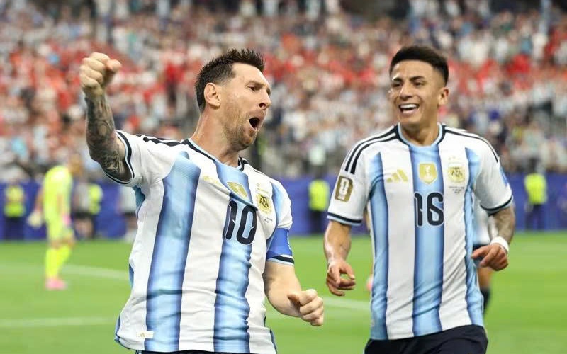 Hành trình của Messi - Rượu vang M: say đấy, lo đấy!