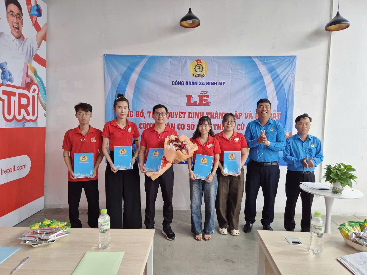 Công đoàn xã Bình Mỹ đẩy mạnh phát triển đoàn viên - Ảnh 1.