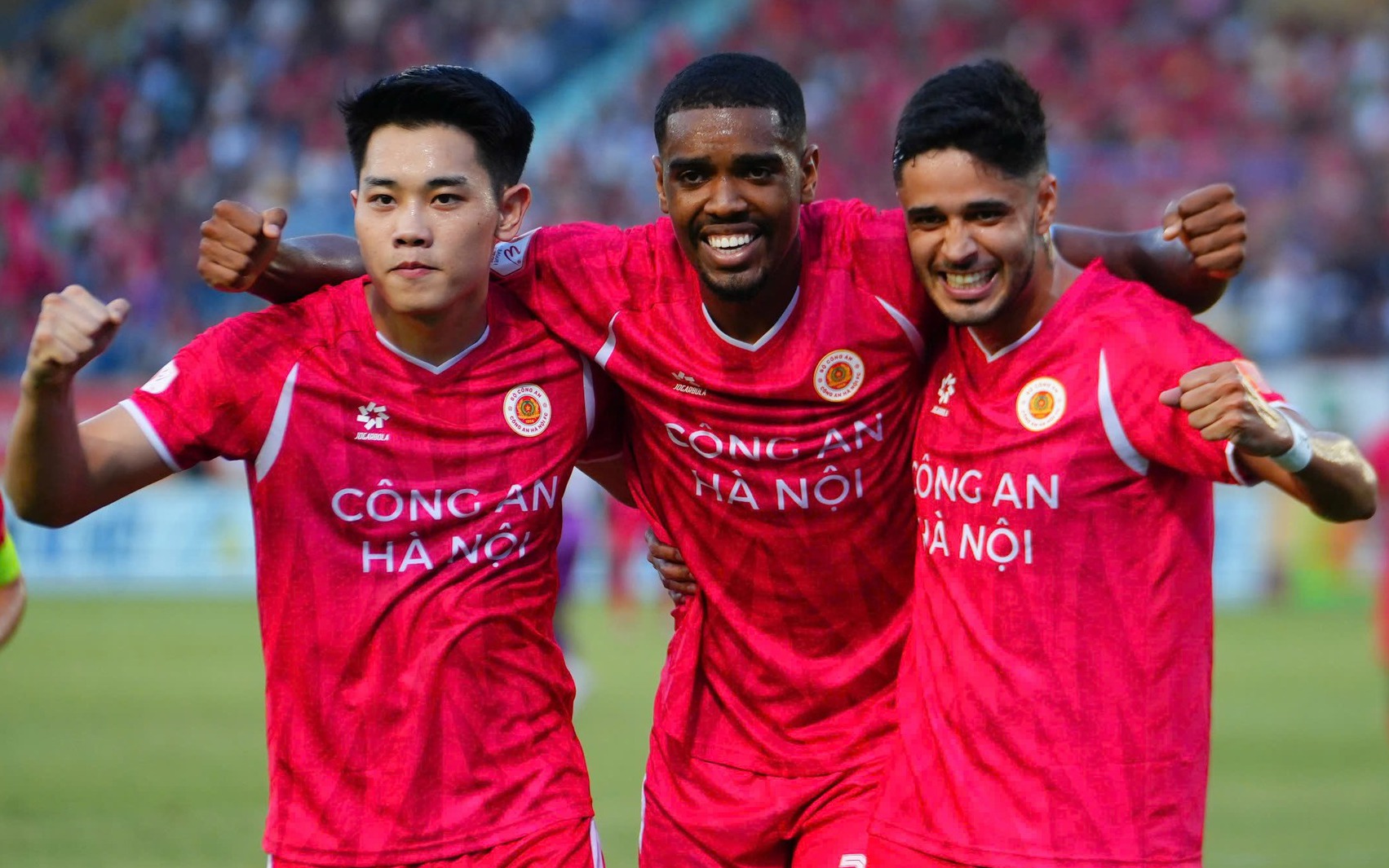 Alan Grafite: "Sát thủ" của Công an Hà Nội tiến gần cú đúp danh hiệu Vua phá lưới V-League