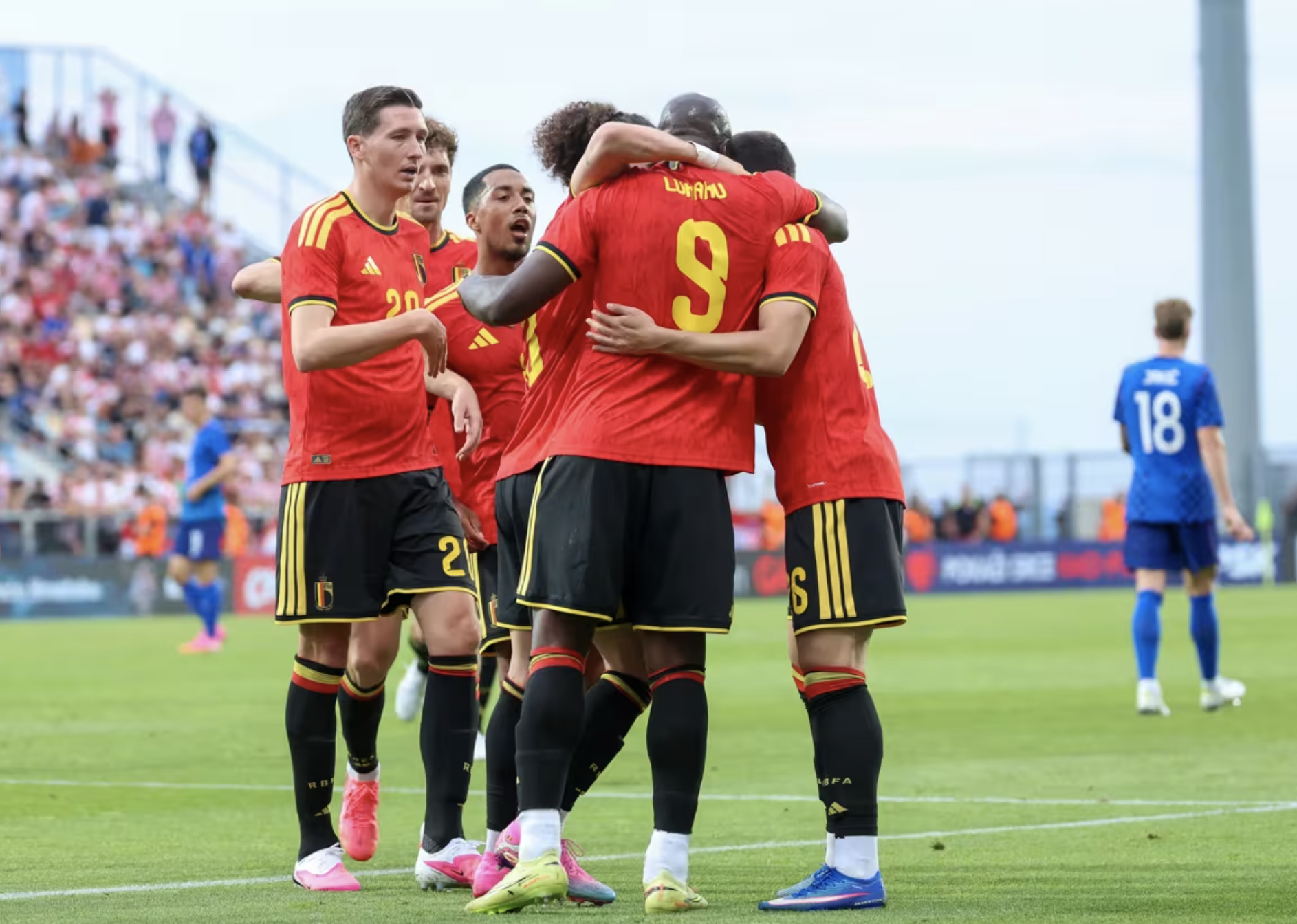 Lukaku ghi bàn ngày trở lại, Bỉ thắng Croatia trước thềm World Cup - Ảnh 3.