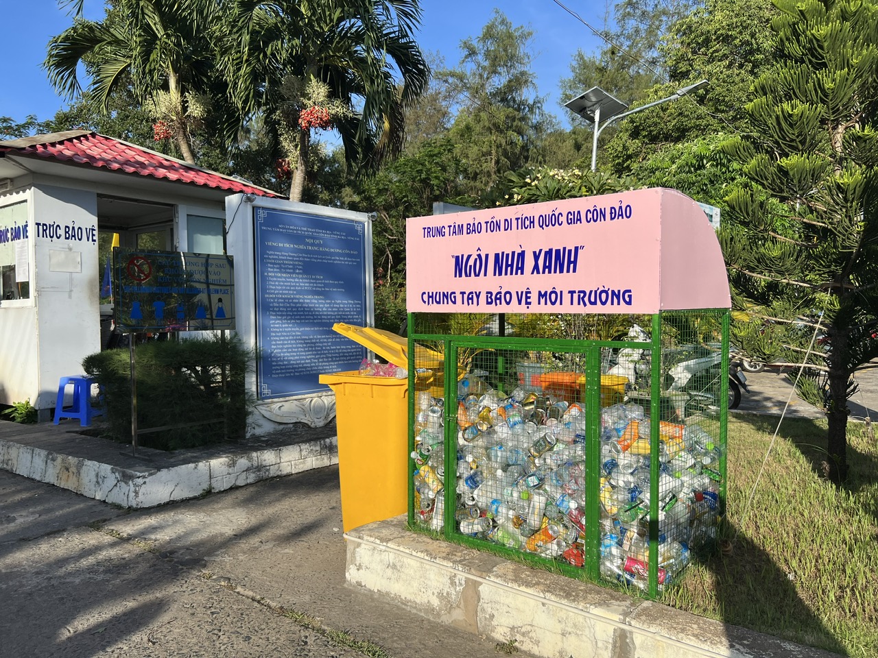 Chung tay phân loại rác, vun đắp tương lai xanh - Ảnh 1.