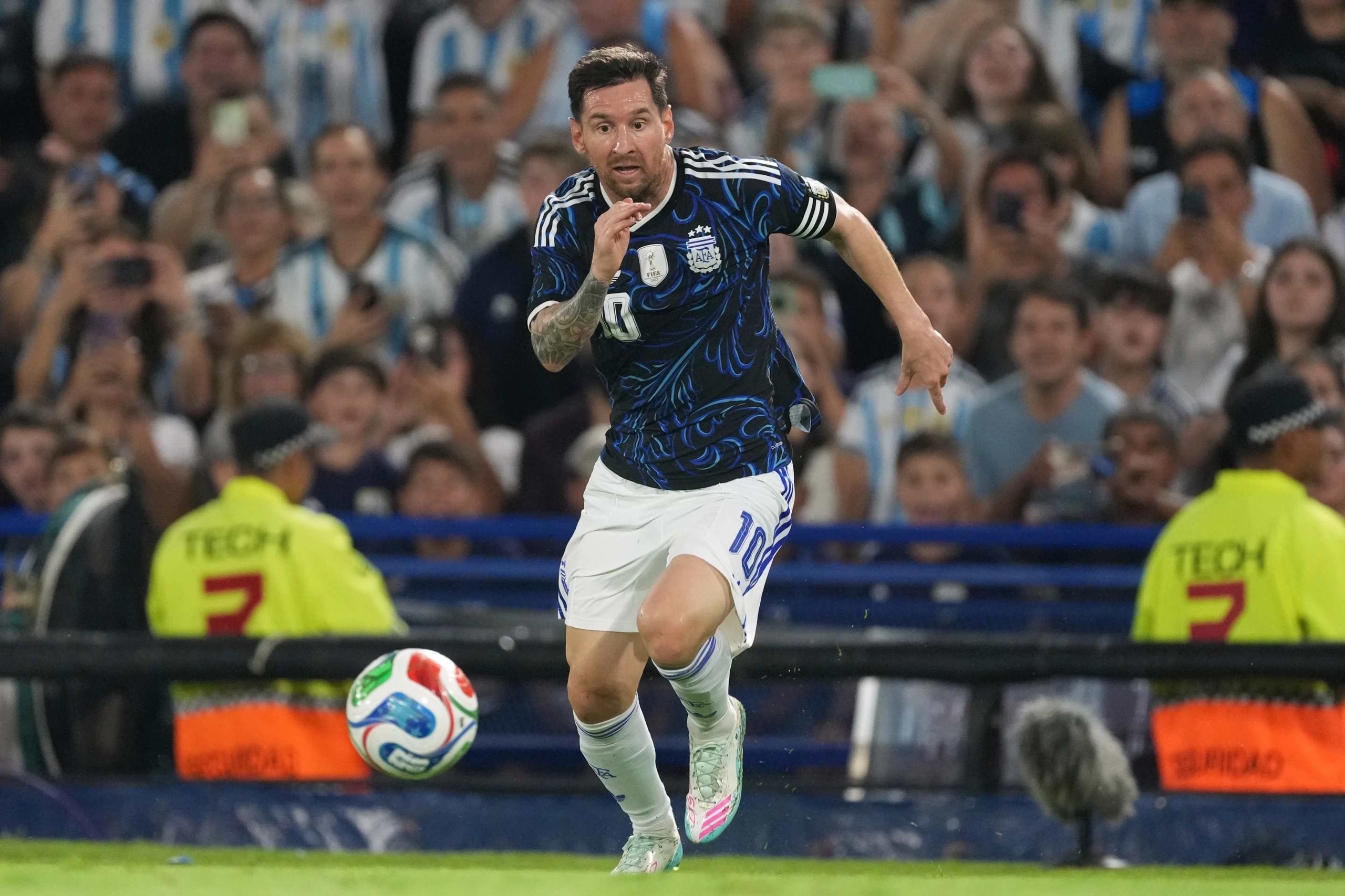 Messi, Ronaldo, Ochoa v&agrave; &ldquo;vũ điệu cuối&rdquo; tại World Cup 2026 - Ảnh 1.