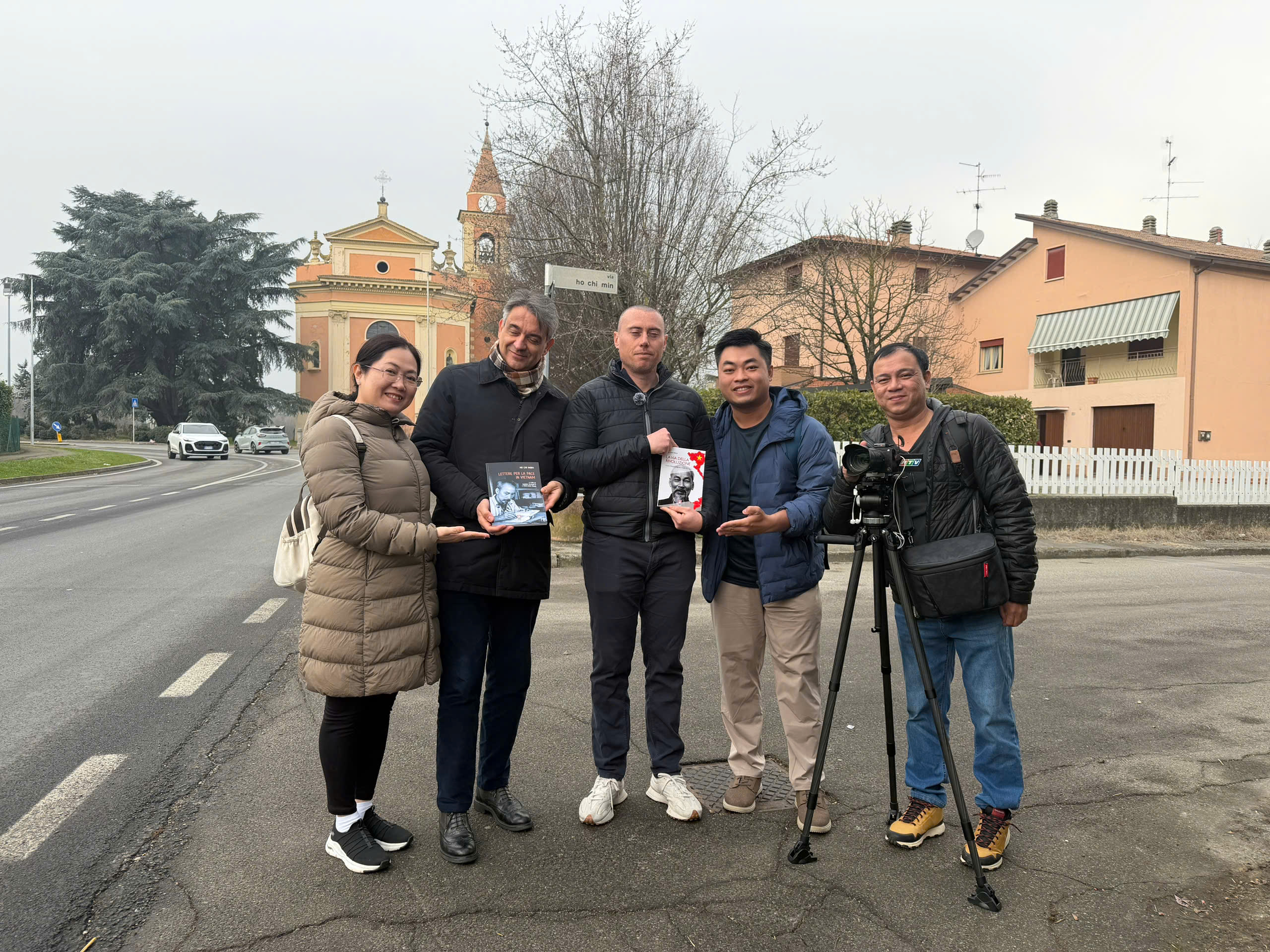 21 con đường tại Italia đặt t&ecirc;n Hồ Ch&iacute; Minh - Ảnh 10.
