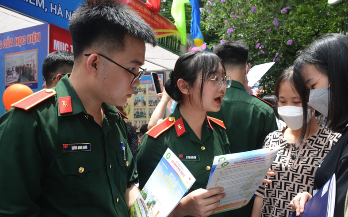 72 thí sinh được tuyển thẳng vào 5 học viện, trường quân đội
