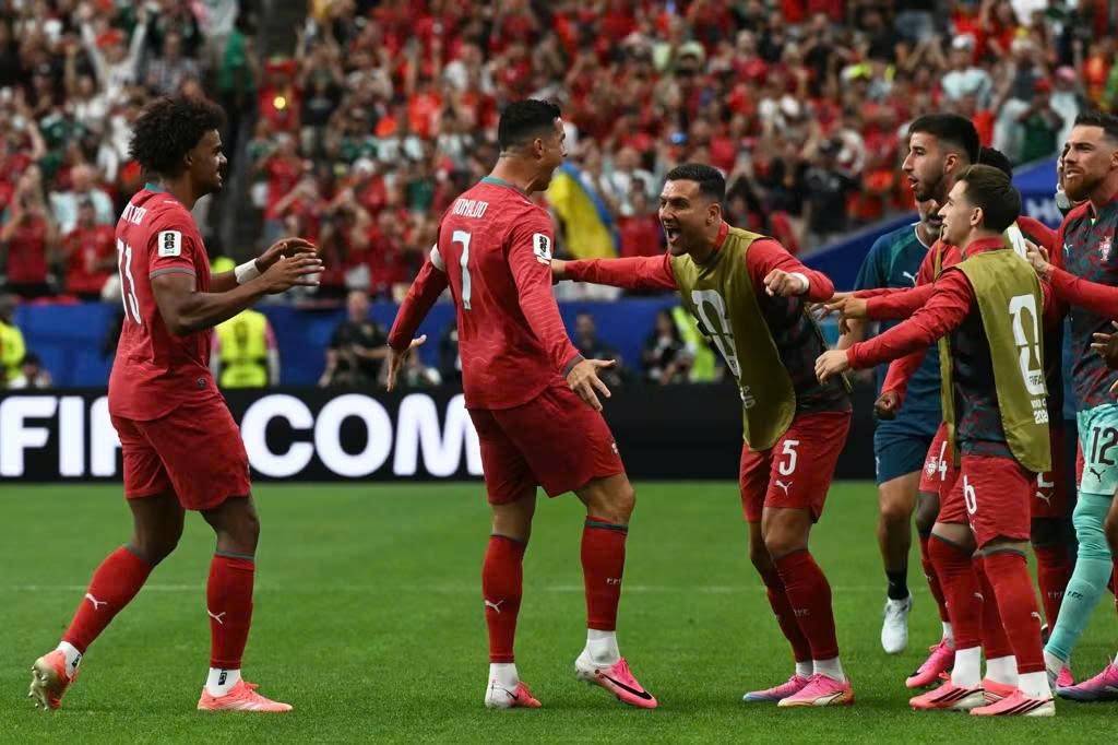 World Cup 2026: Siêu sao hay sức mạnh tập thể? - Ảnh 2.