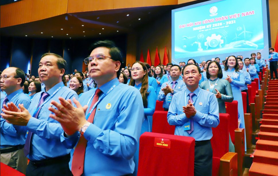 Tổng Bí thư, Chủ tịch nước và nhiều lãnh đạo Đảng, Nhà nước dự Đại hội XIV Công đoàn Việt Nam - Ảnh 8.