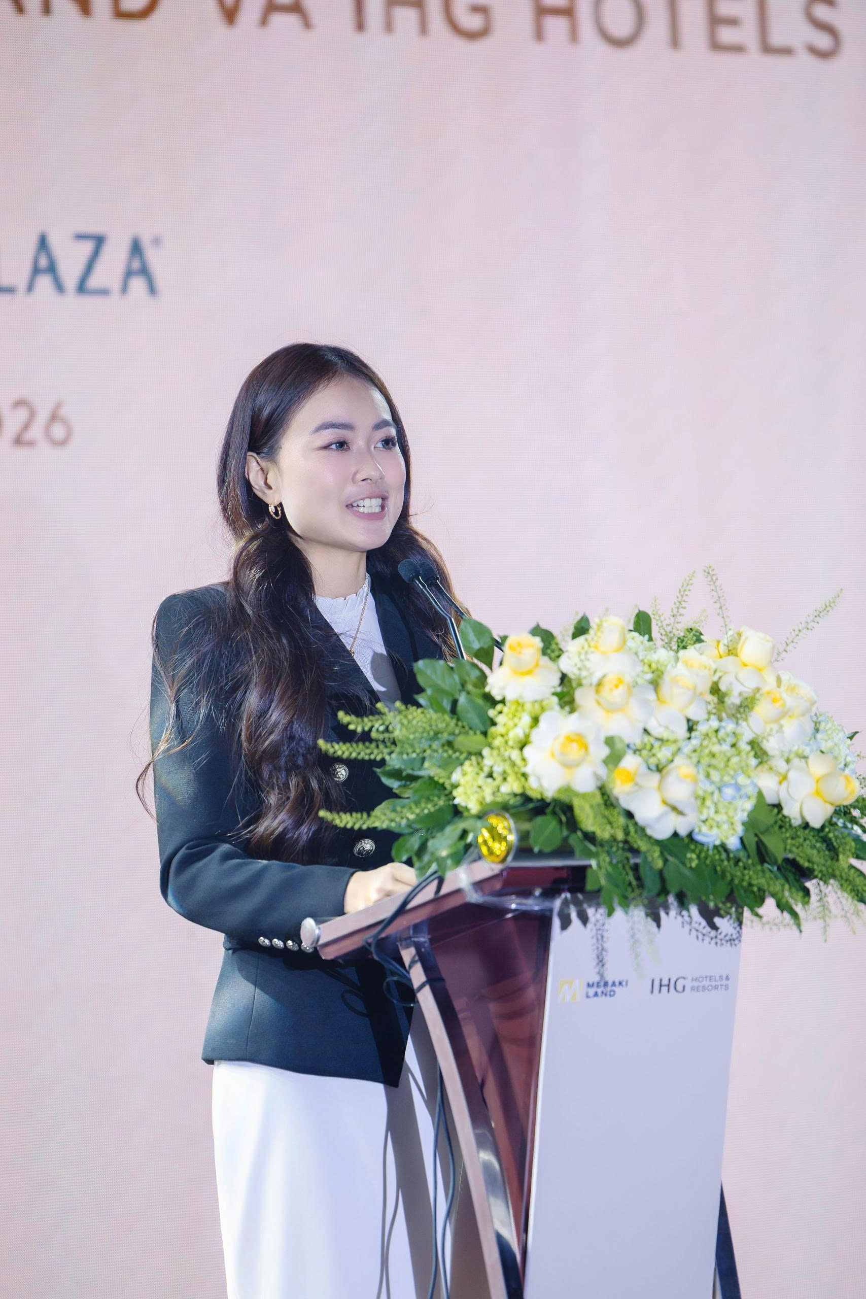 Meraki Land g&acirc;y ấn tượng mạnh trong lần đầu ra mắt thị trường - Ảnh 1.