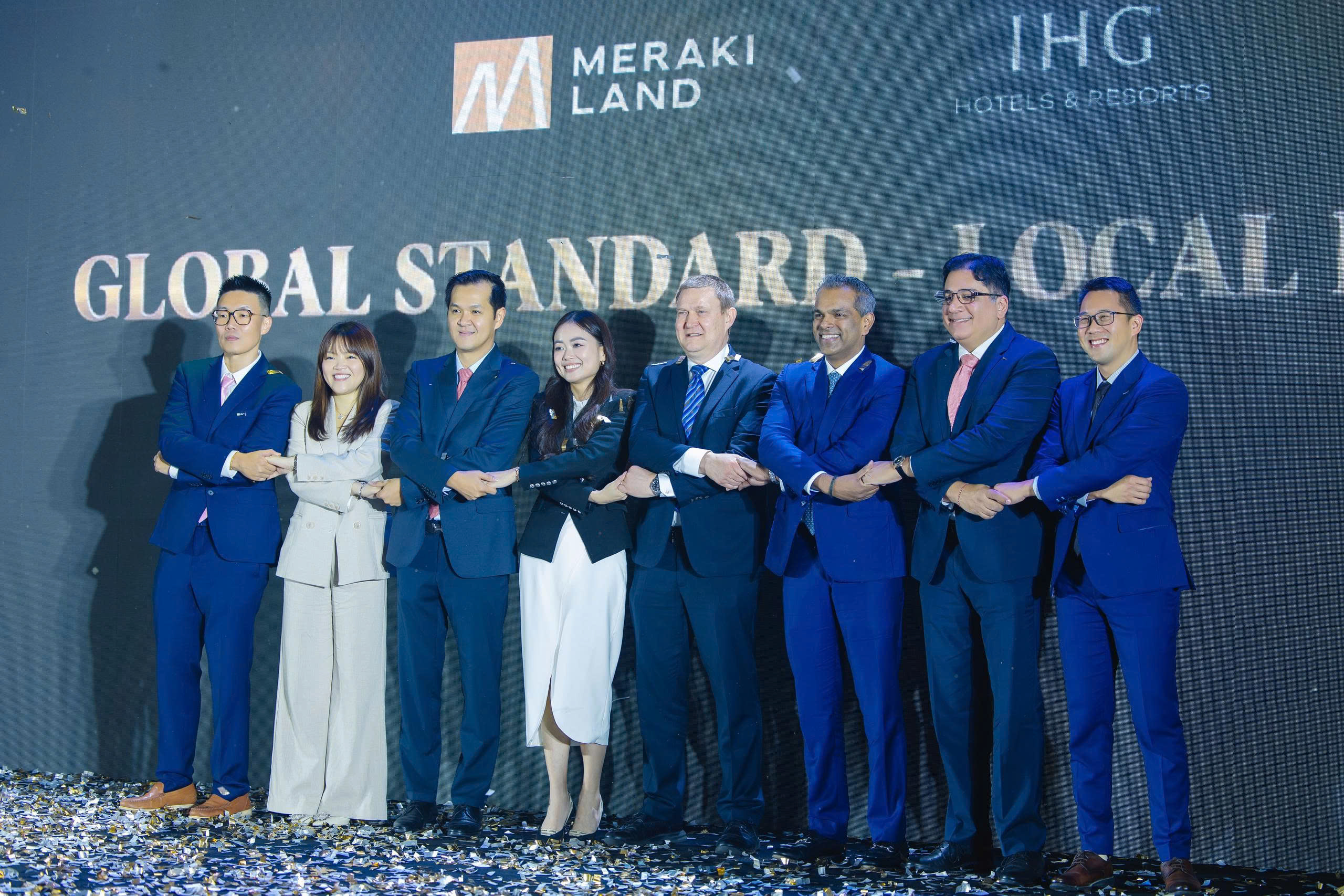 Meraki Land g&acirc;y ấn tượng mạnh trong lần đầu ra mắt thị trường - Ảnh 2.