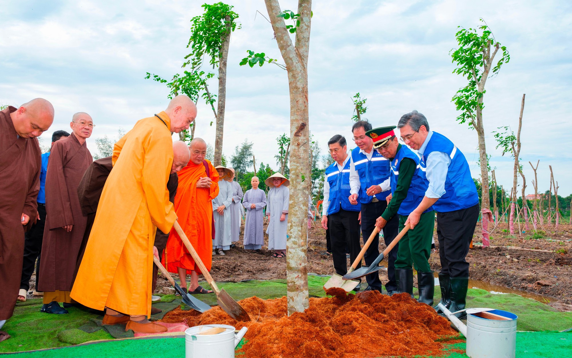 Gieo mầm xanh, vun đắp khối đại đoàn kết giữa lòng TPHCM