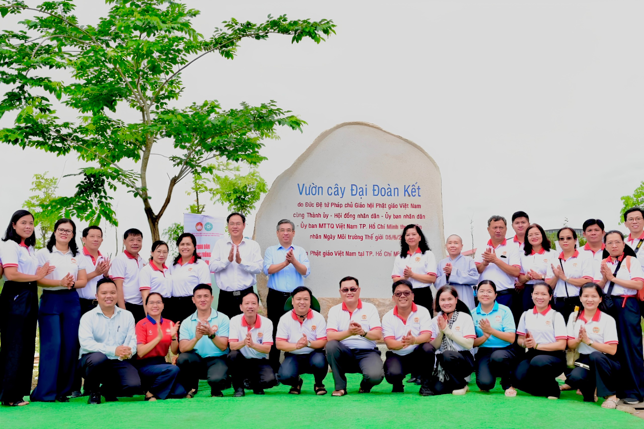 Gieo mầm xanh, vun đắp đại đoàn kết giữa lòng TPHCM - Ảnh 2.