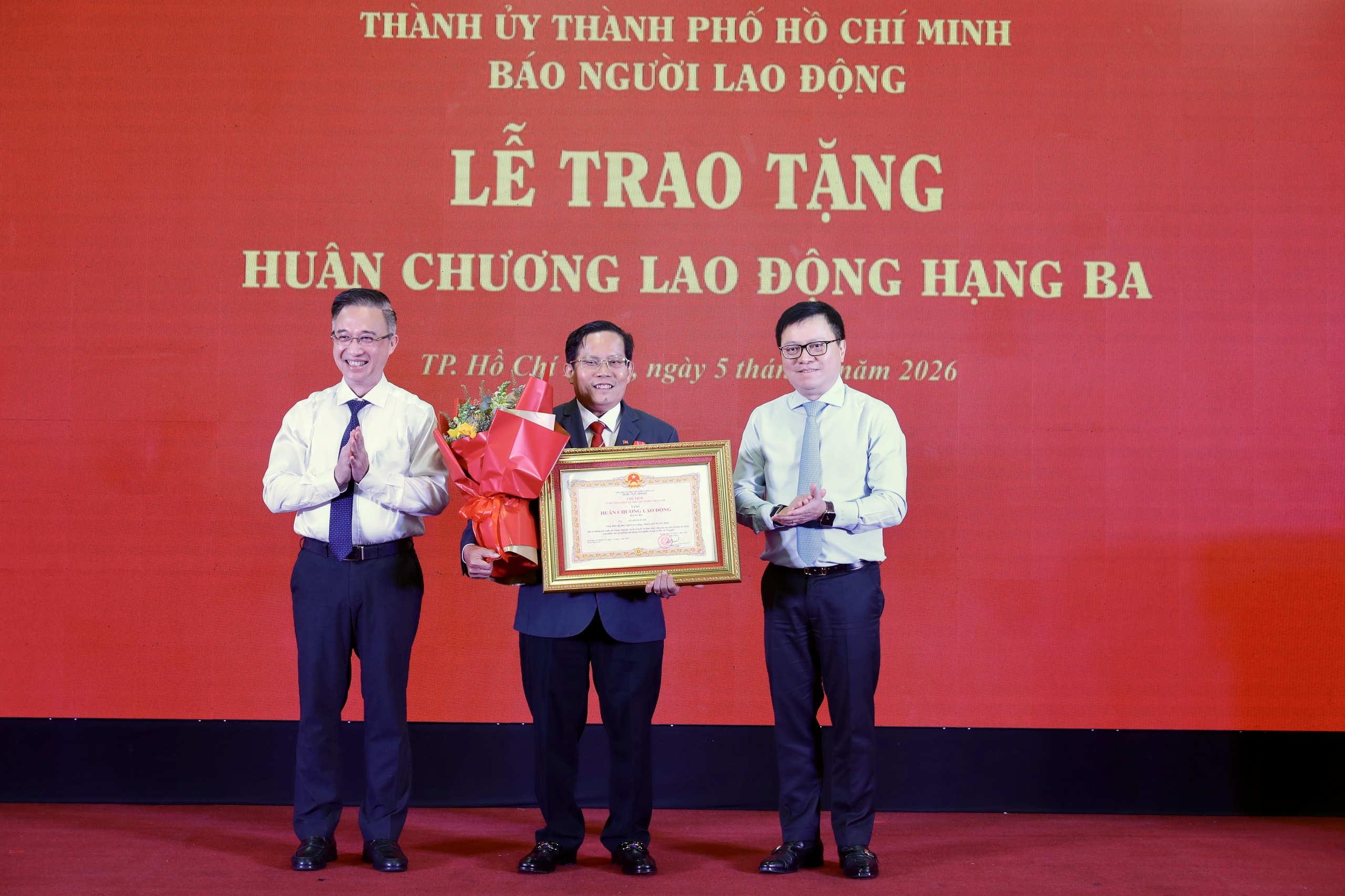 Hành trình phụng sự Tổ quốc - Ảnh 1.