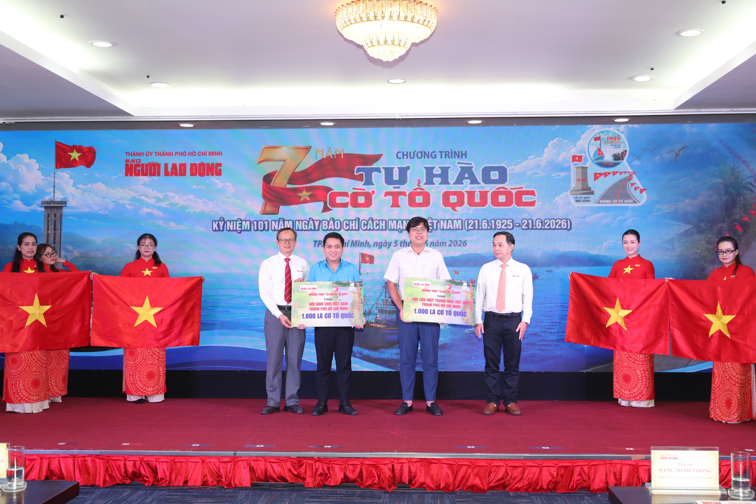 Hành trình phụng sự Tổ quốc - Ảnh 2.