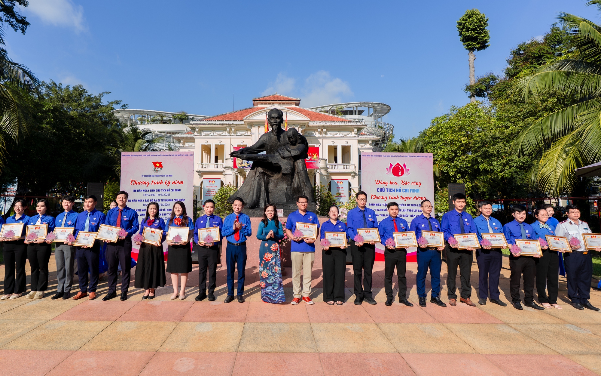 Người trẻ học tập Bác từ những điều nhỏ nhất