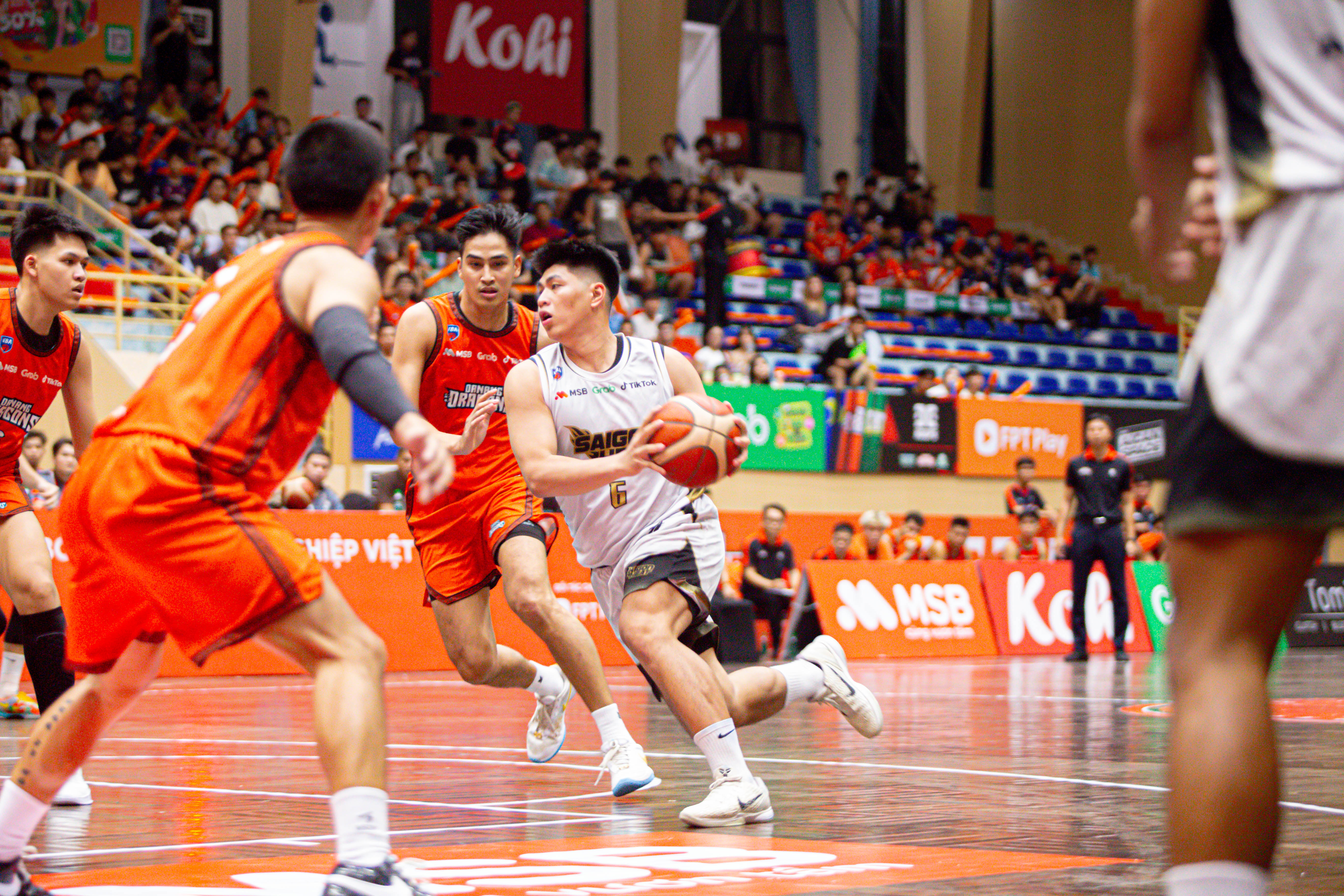 Saigon Heat hủy diệt Danang Dragons với tỉ số áp đảo - Ảnh 1.