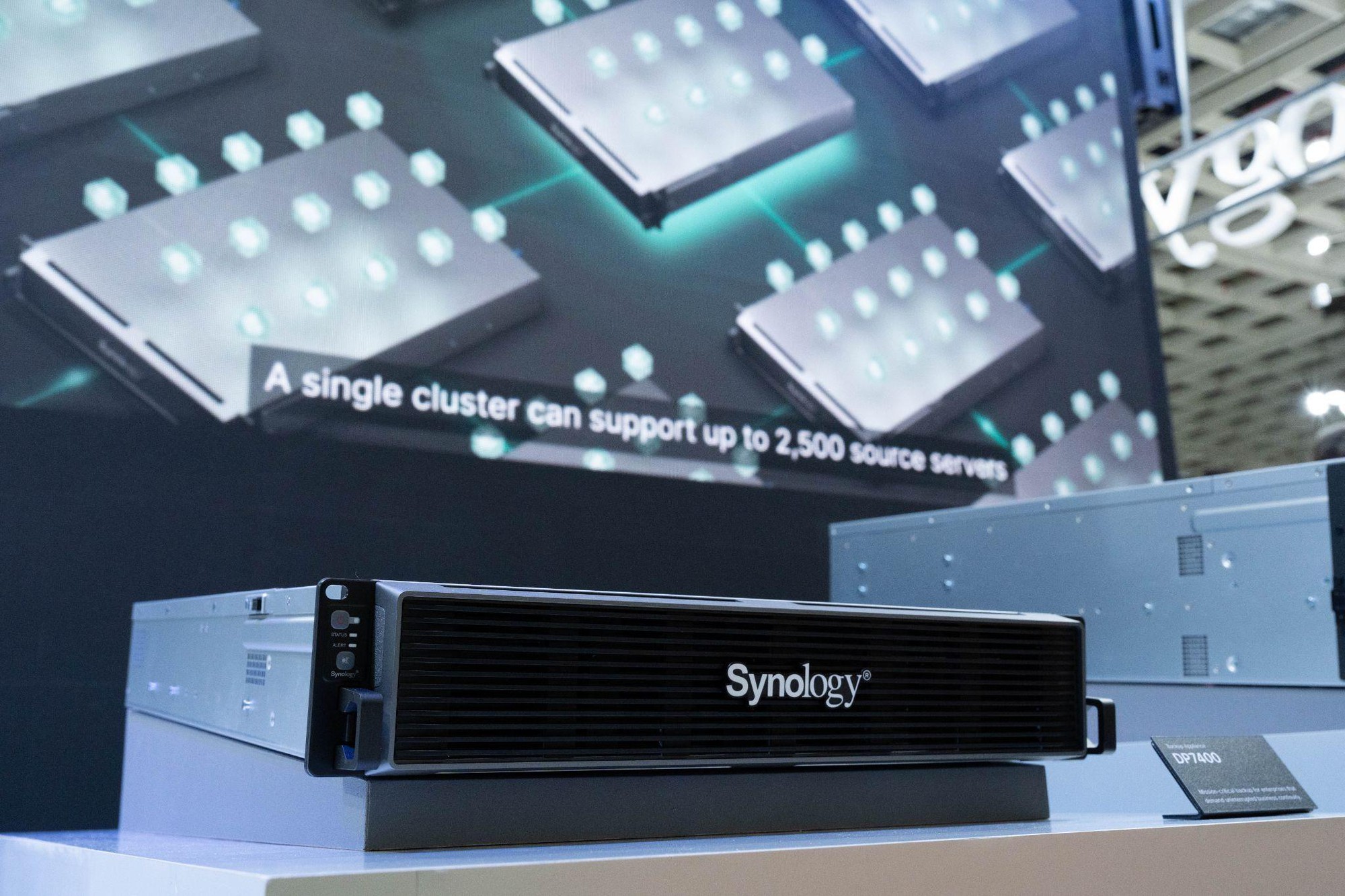 Synology giới thiệu loạt giải ph&aacute;p AI, bảo vệ dữ liệu v&agrave; quản trị hạ tầng tại COMPUTEX 2026 - Ảnh 2.