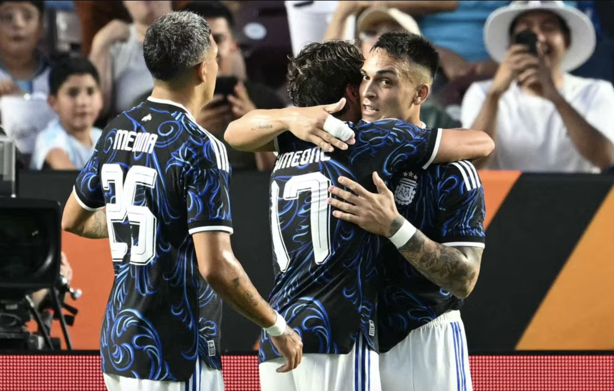 Tuyển Argentina thắng dễ Honduras dù vắng Messi - Ảnh 1.