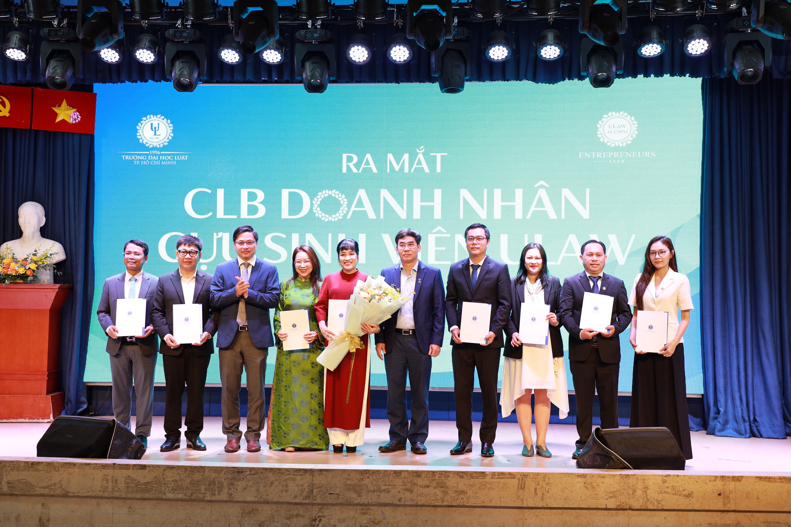 Một trường ĐH TPHCM th&agrave;nh lập CLB Doanh nh&acirc;n - Ảnh 3.