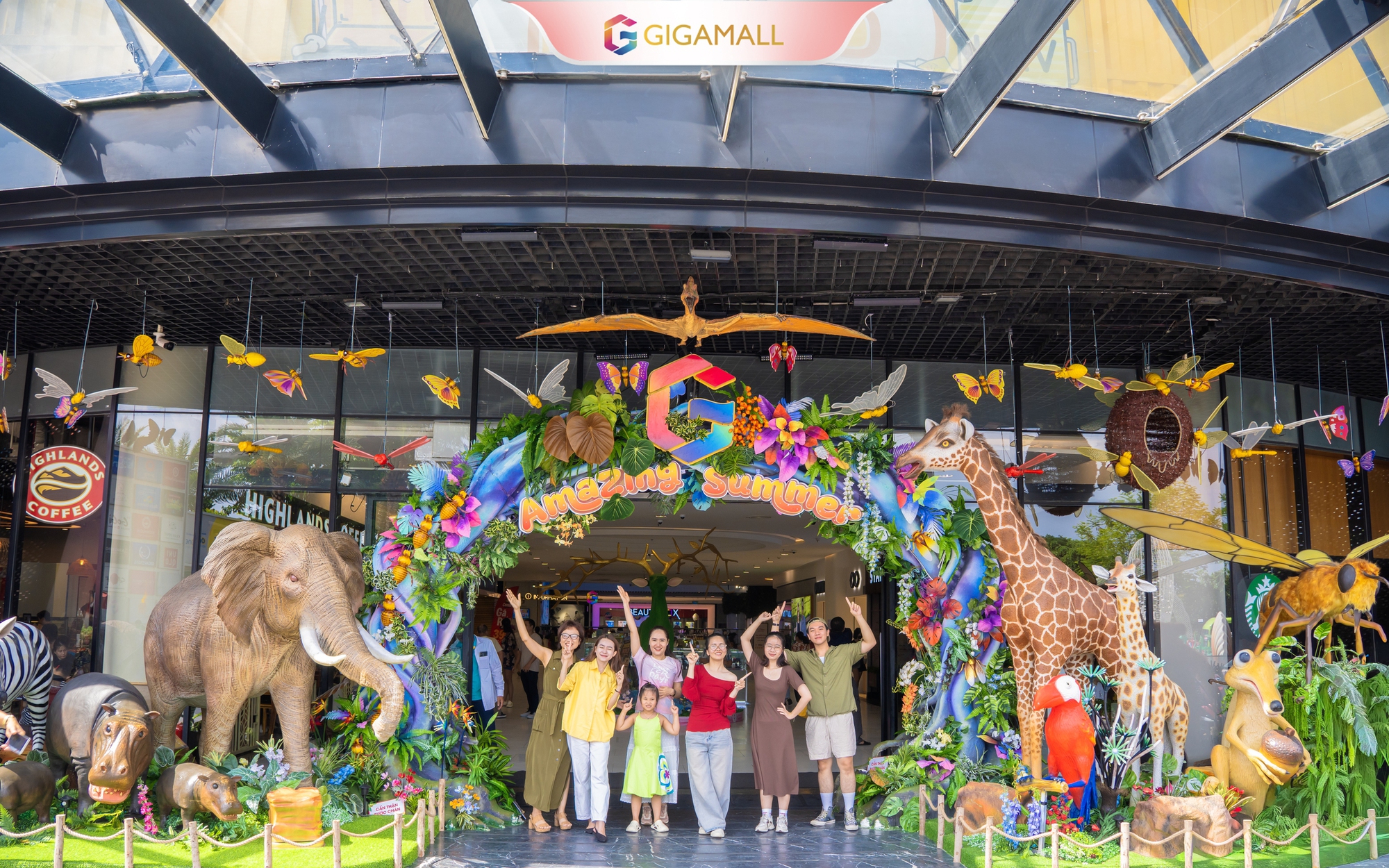 Từ rừng xanh đến vũ trụ công nghệ: Mùa hè kỳ thú đang chờ bạn tại Gigamall