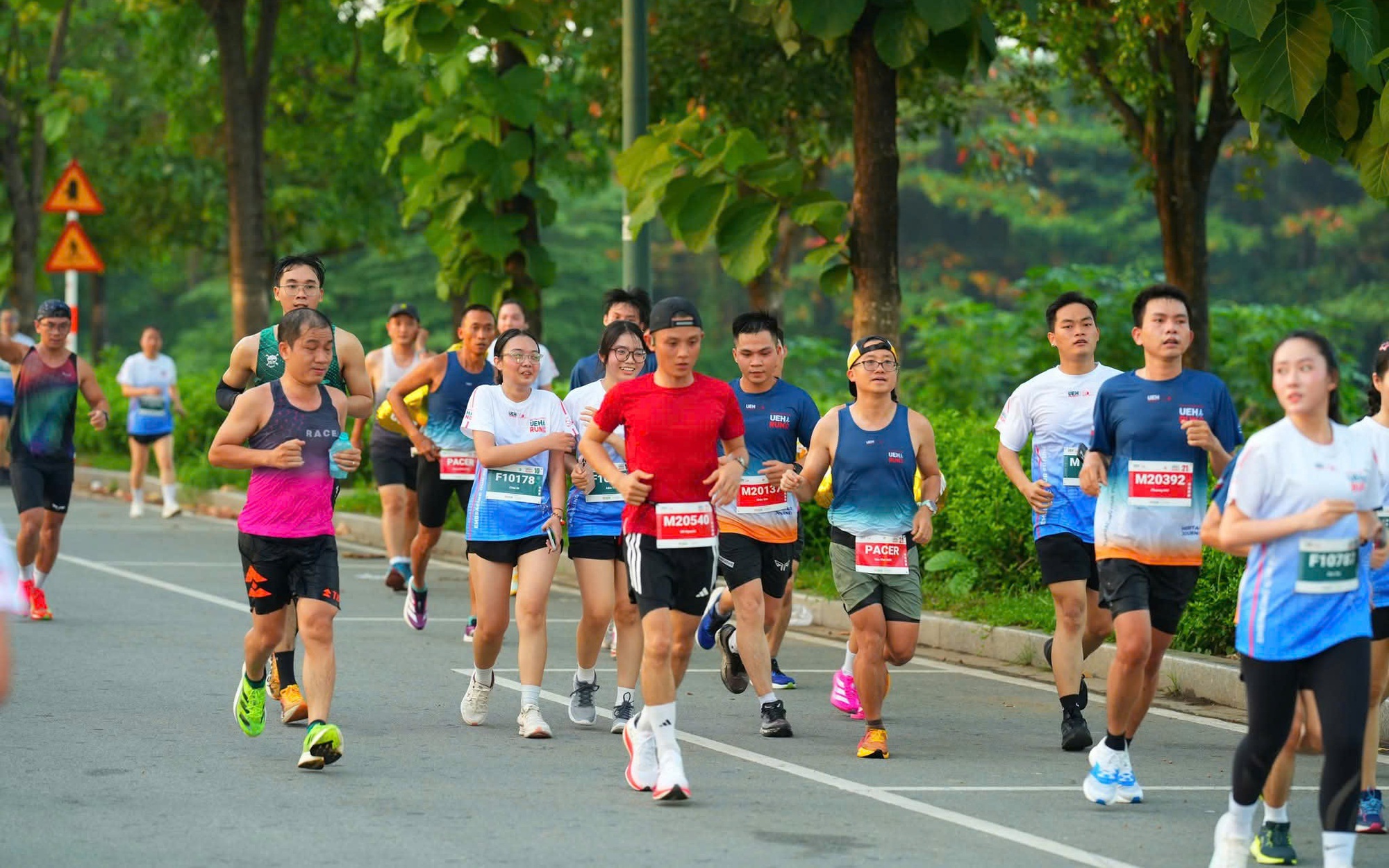 Hơn 4.000 vận động viên tham gia giải chạy ý nghĩa