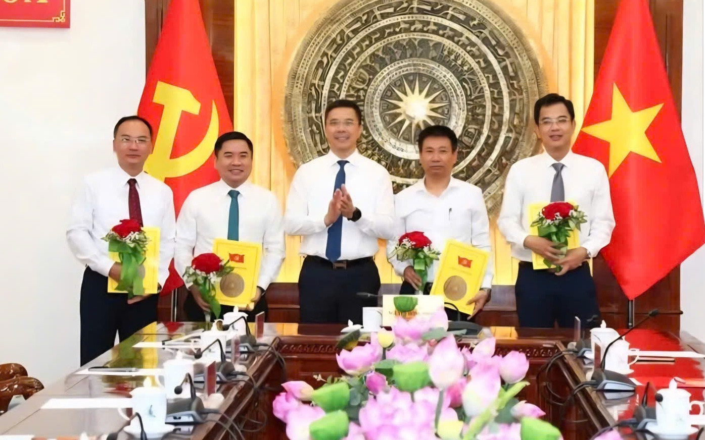 Thanh Hóa tiếp nhận, bổ nhiệm nhiều lãnh đạo cấp sở, ngành