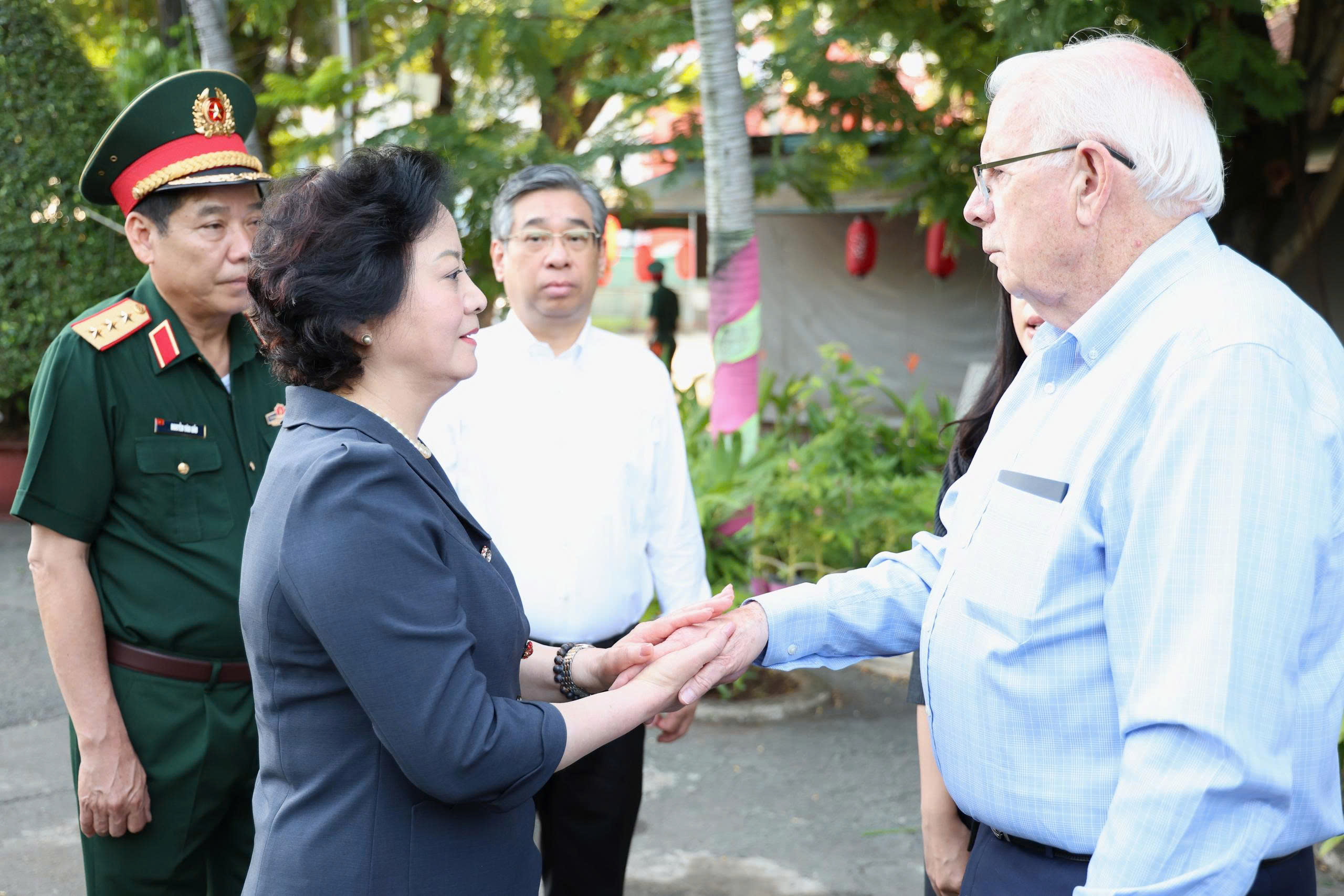 H&agrave;nh tr&igrave;nh t&igrave;m đồng đội giữa l&ograve;ng th&agrave;nh phố - Ảnh 1.