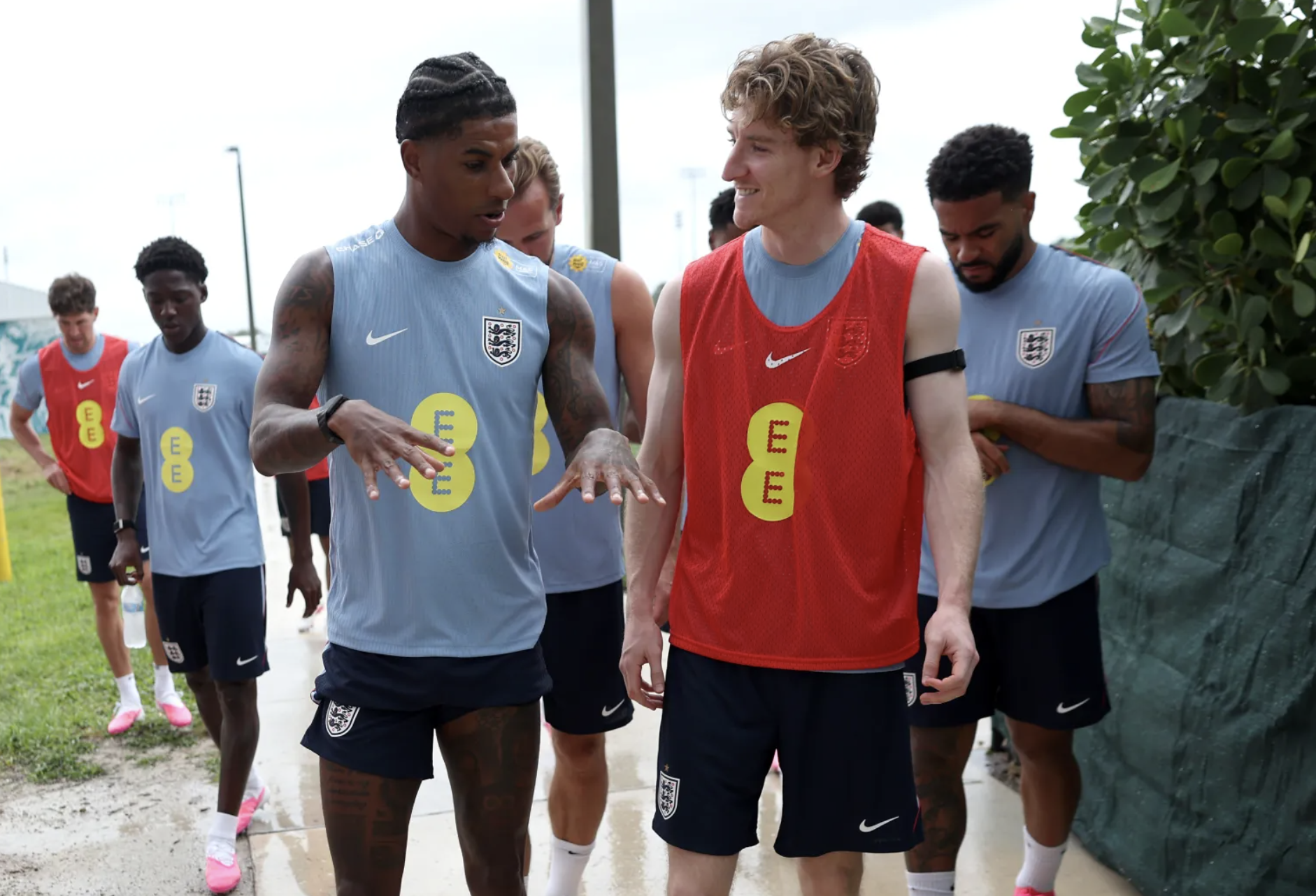 Bayern Munich sẵn sàng chiêu mộ, Barcelona cân nhắc giữ chân Rashford - Ảnh 4.