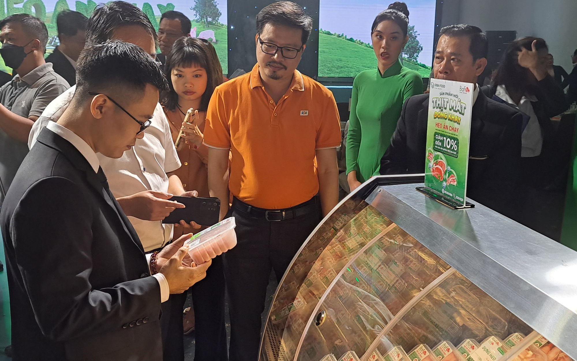 "Heo ăn chay" BAF Việt Nam bị phạt hơn 800 triệu đồng