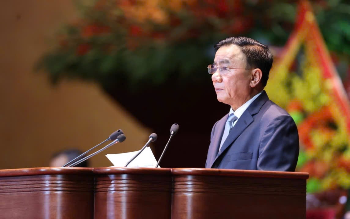 Trần Cẩm Tú Lắng nghe nông dân , xây dựng làng quê đáng sống năm 2026 - Ảnh 1.
