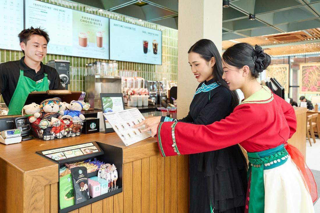 Fansipan ch&iacute;nh thức c&oacute; cửa h&agrave;ng Starbucks cao nhất ch&acirc;u &Aacute; - Ảnh 7.