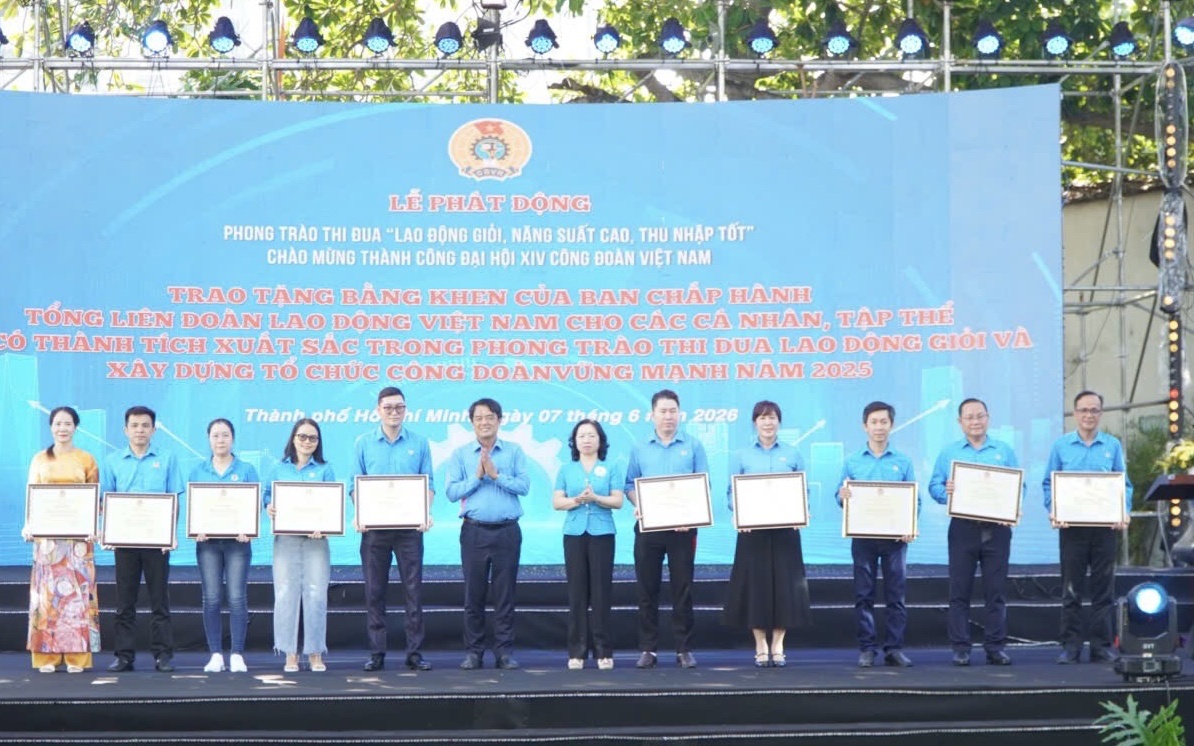 TPHCM giới thiệu việc l&agrave;m cho hơn 265.000 lượt người - Ảnh 3.