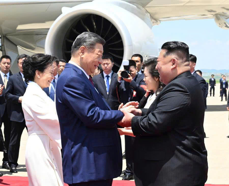 Thăm Triều Tiên, ông Tập Cận Bình tìm "quân bài" thương thảo với Mỹ? - Ảnh 2.