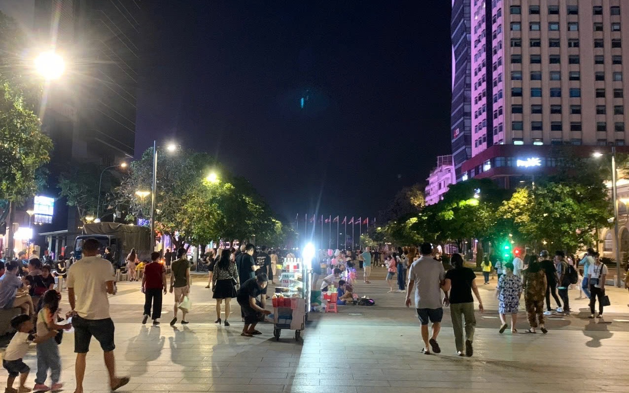 TPHCM điều chỉnh giao thông khu vực phố đi bộ Nguyễn Huệ, người dân lưu ý