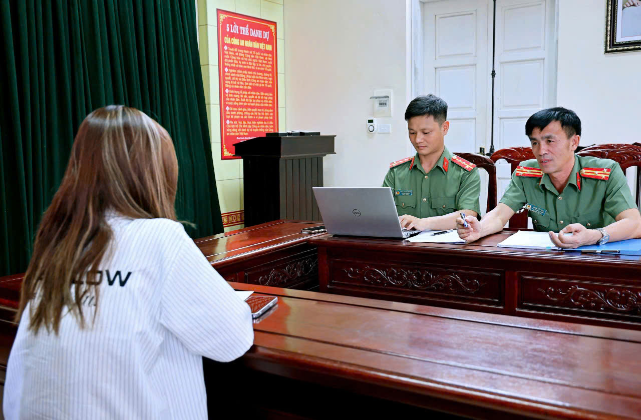 Xử phạt nữ du khách kể chuyện "gặp ma" khi đi du lịch Ninh Bình - Ảnh 1.