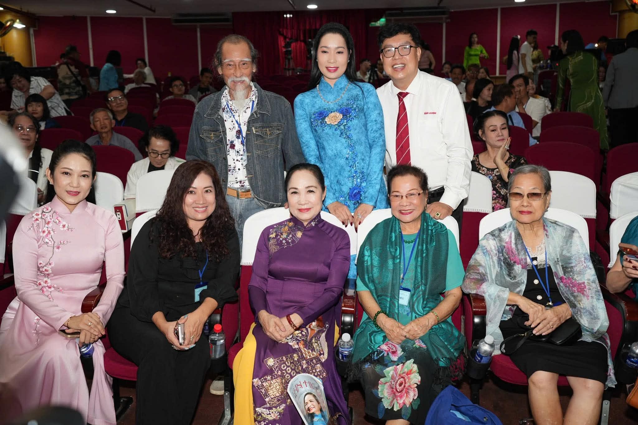 NSND Trịnh Kim Chi giữ cương vị Chủ tịch Hội S&acirc;n khấu TP HCM - Ảnh 6.